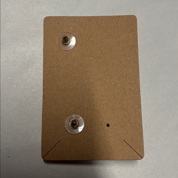 Kate Spade Pick A Posy Flower Stud Earrings - Picture 3 of 4